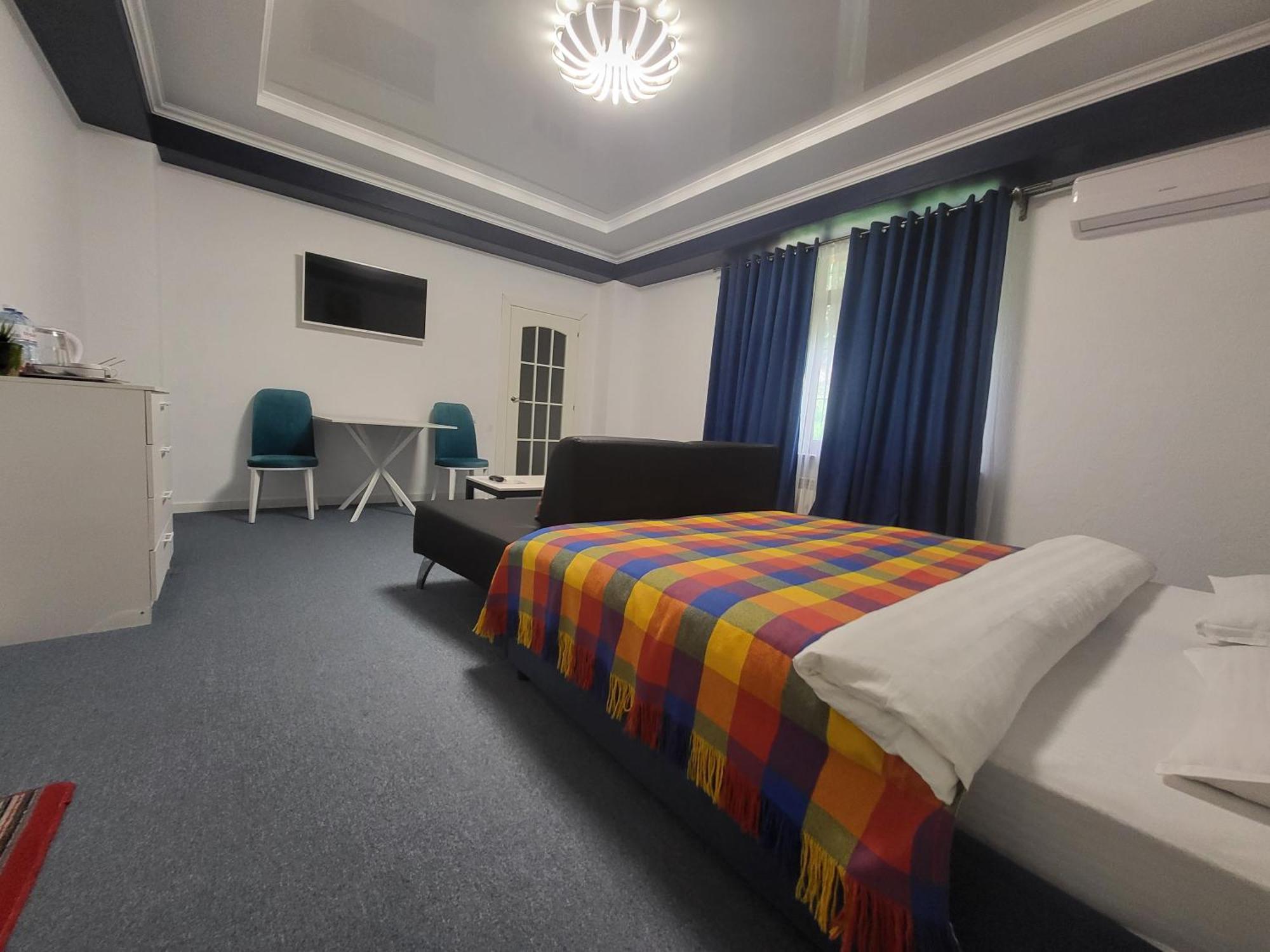 Cryptohotel.Club Almaty Ngoại thất bức ảnh